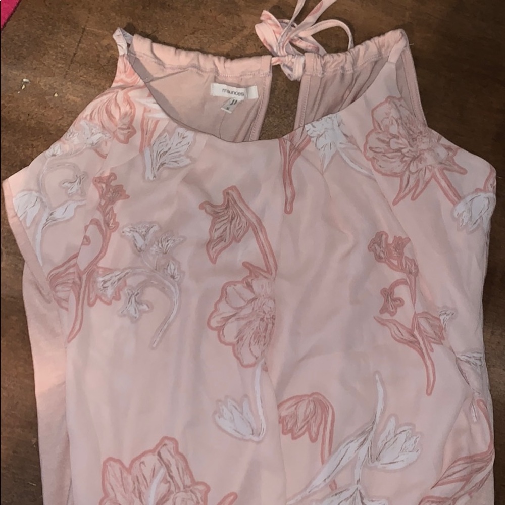 Floral Top 🌸